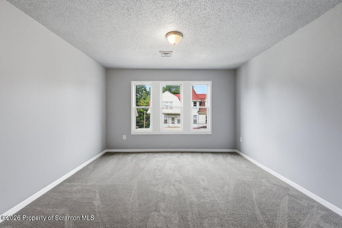 924-926 Green Ridge Street