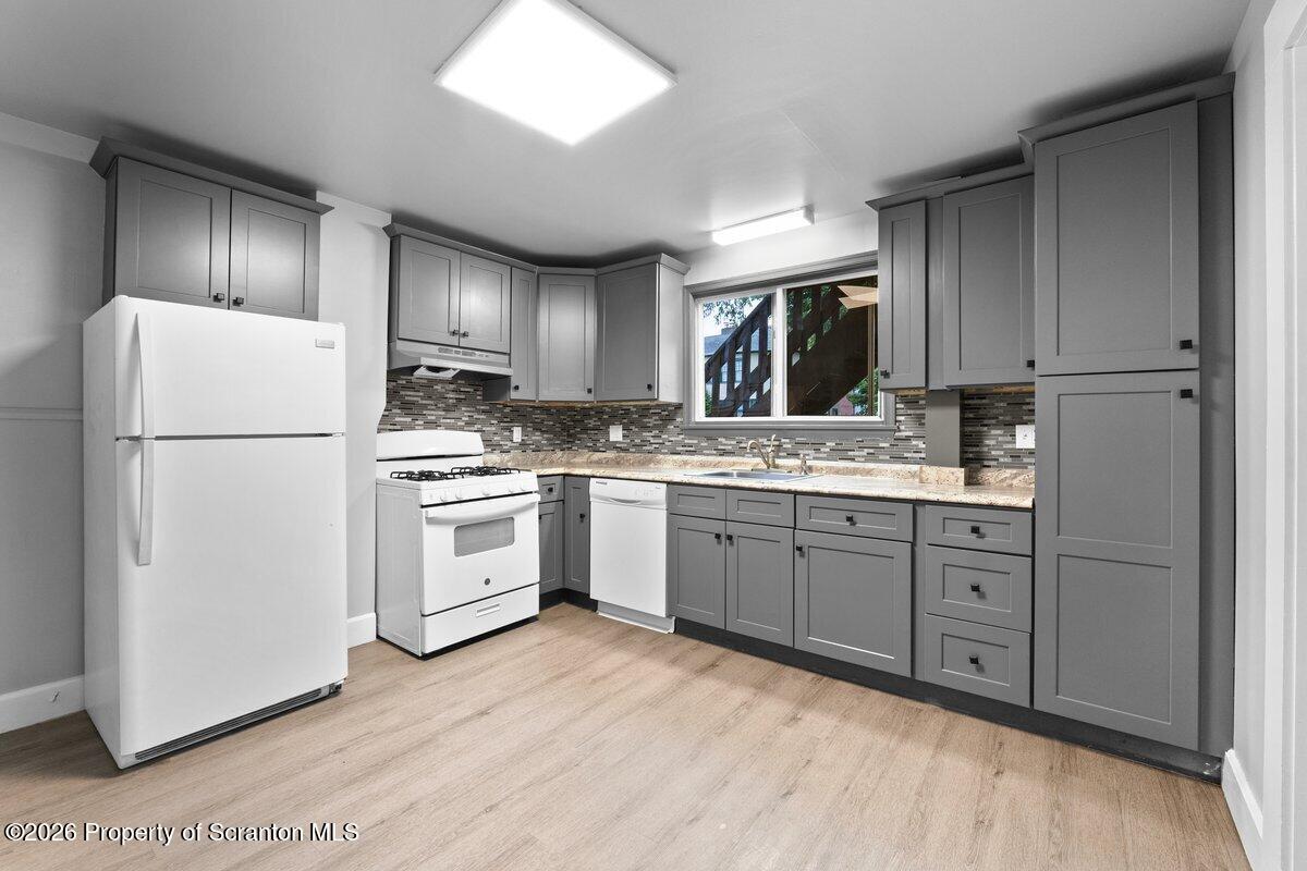 924-926 Green Ridge Street