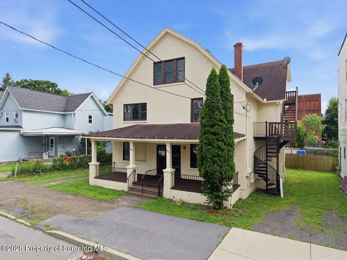 924-926 Green Ridge Street