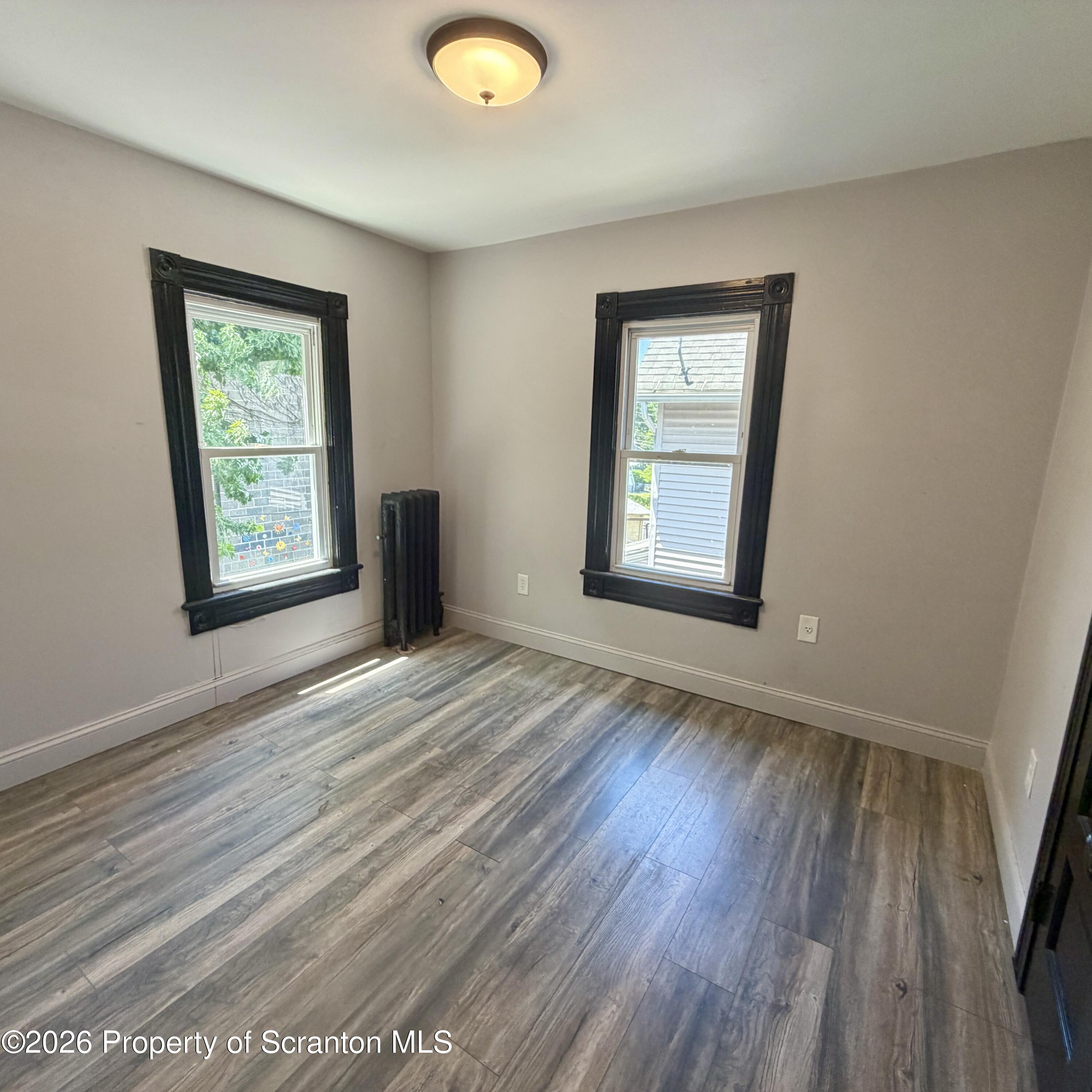 530 Myrtle Street Unit: 1