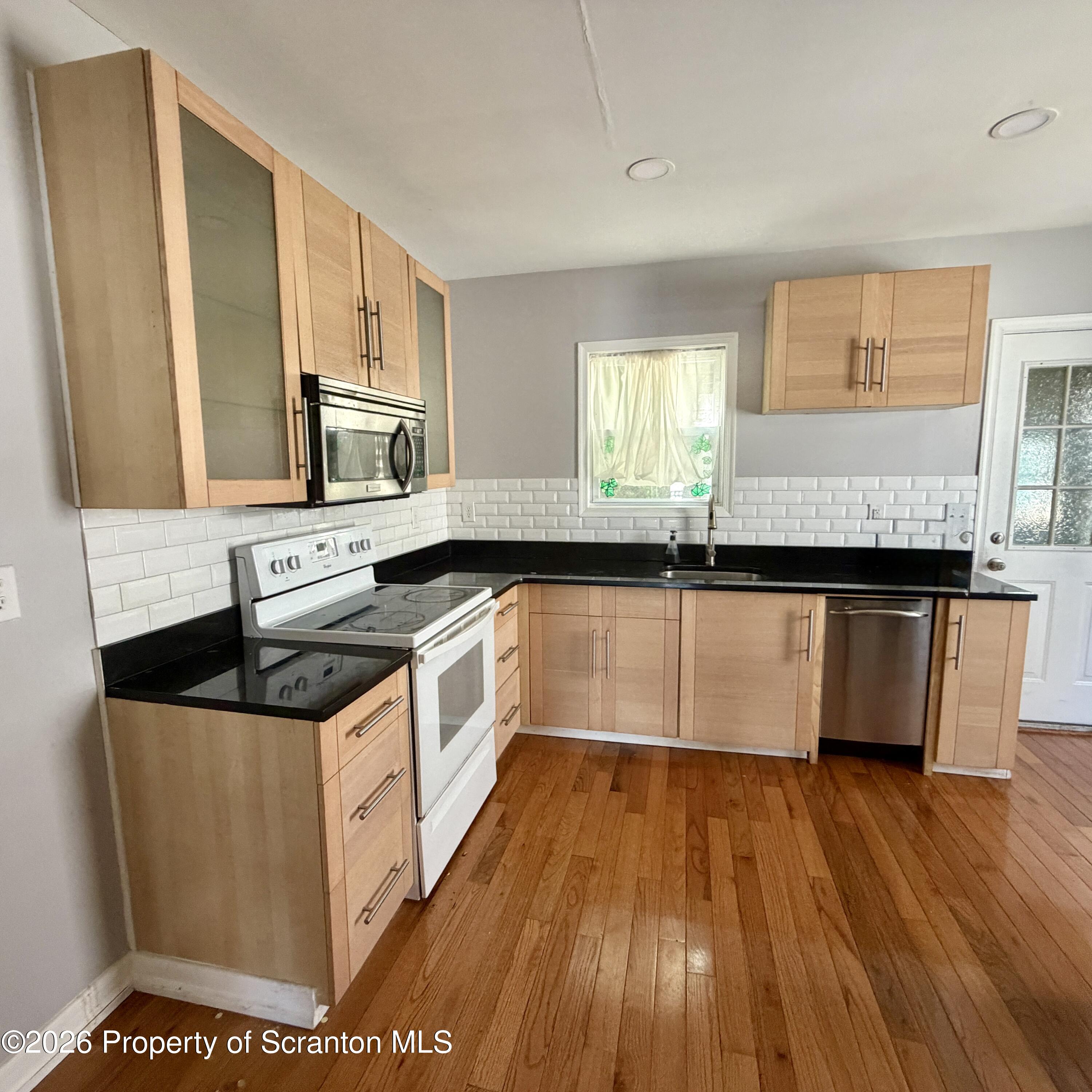 530 Myrtle Street Unit: 1