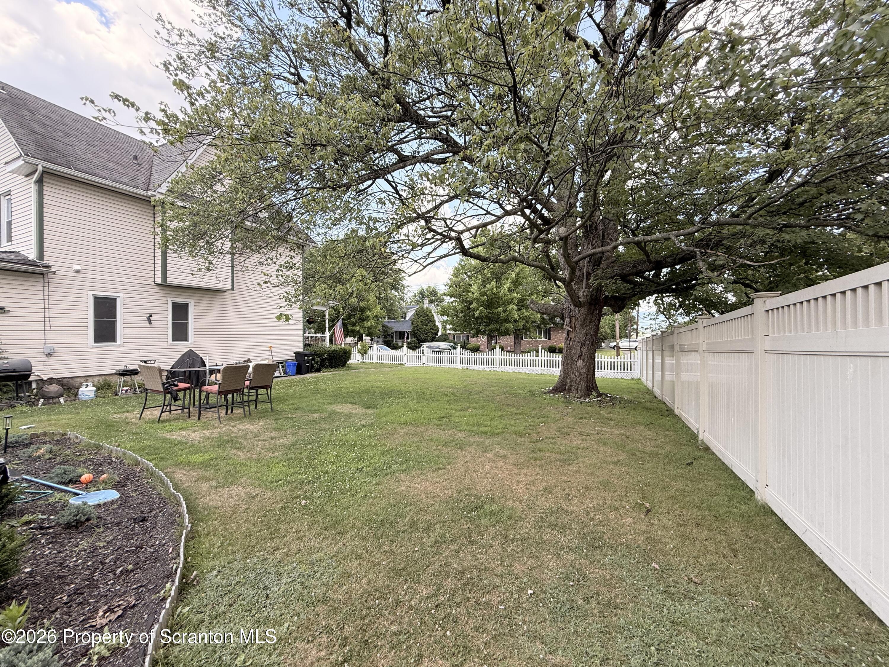 2303 Winfield Avenue