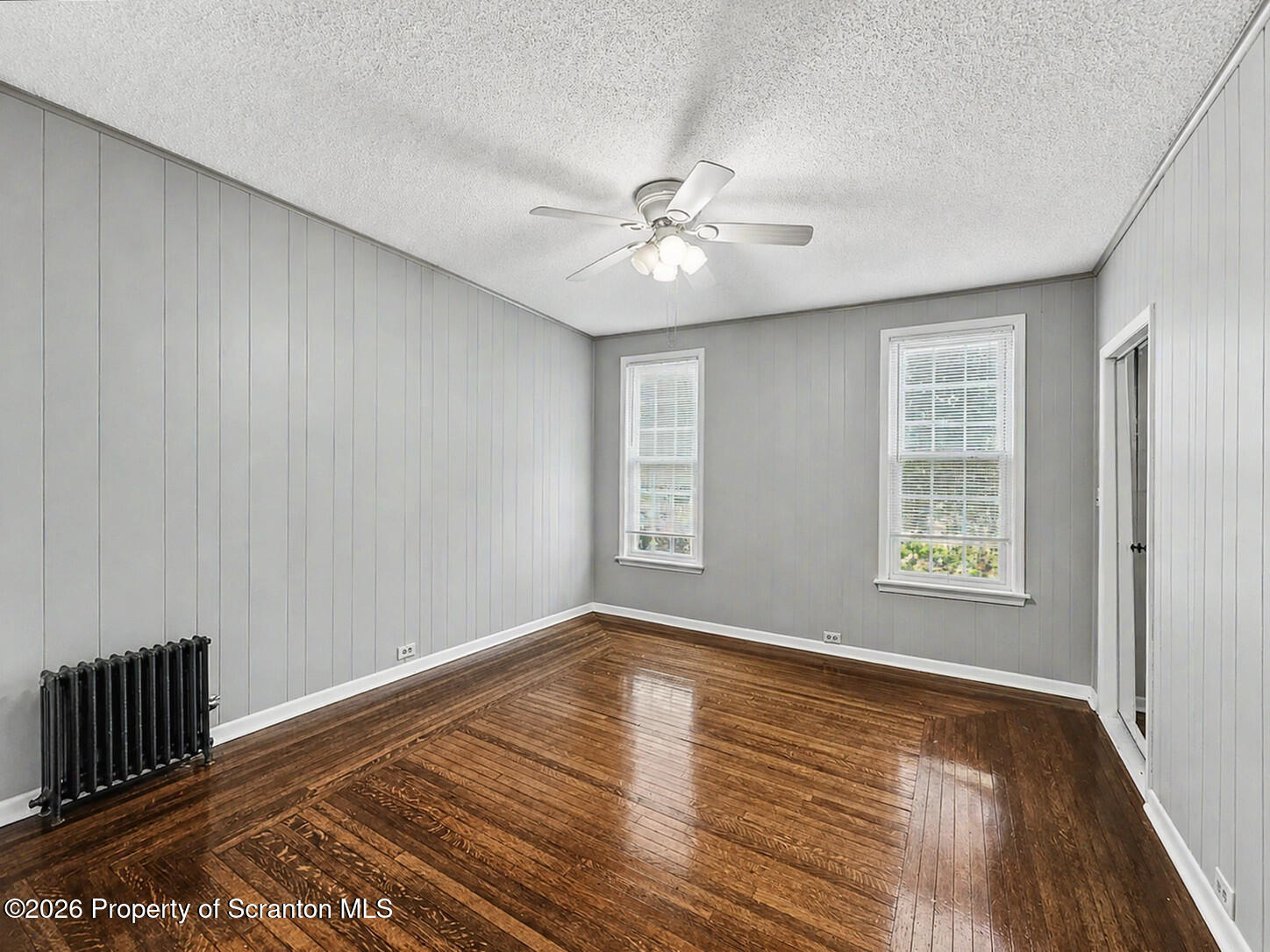 828 Cedar Avenue Unit: 1st Fl