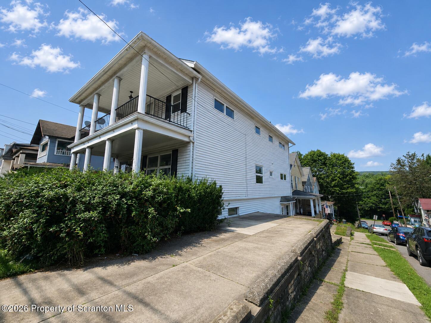 89 Belmont Street