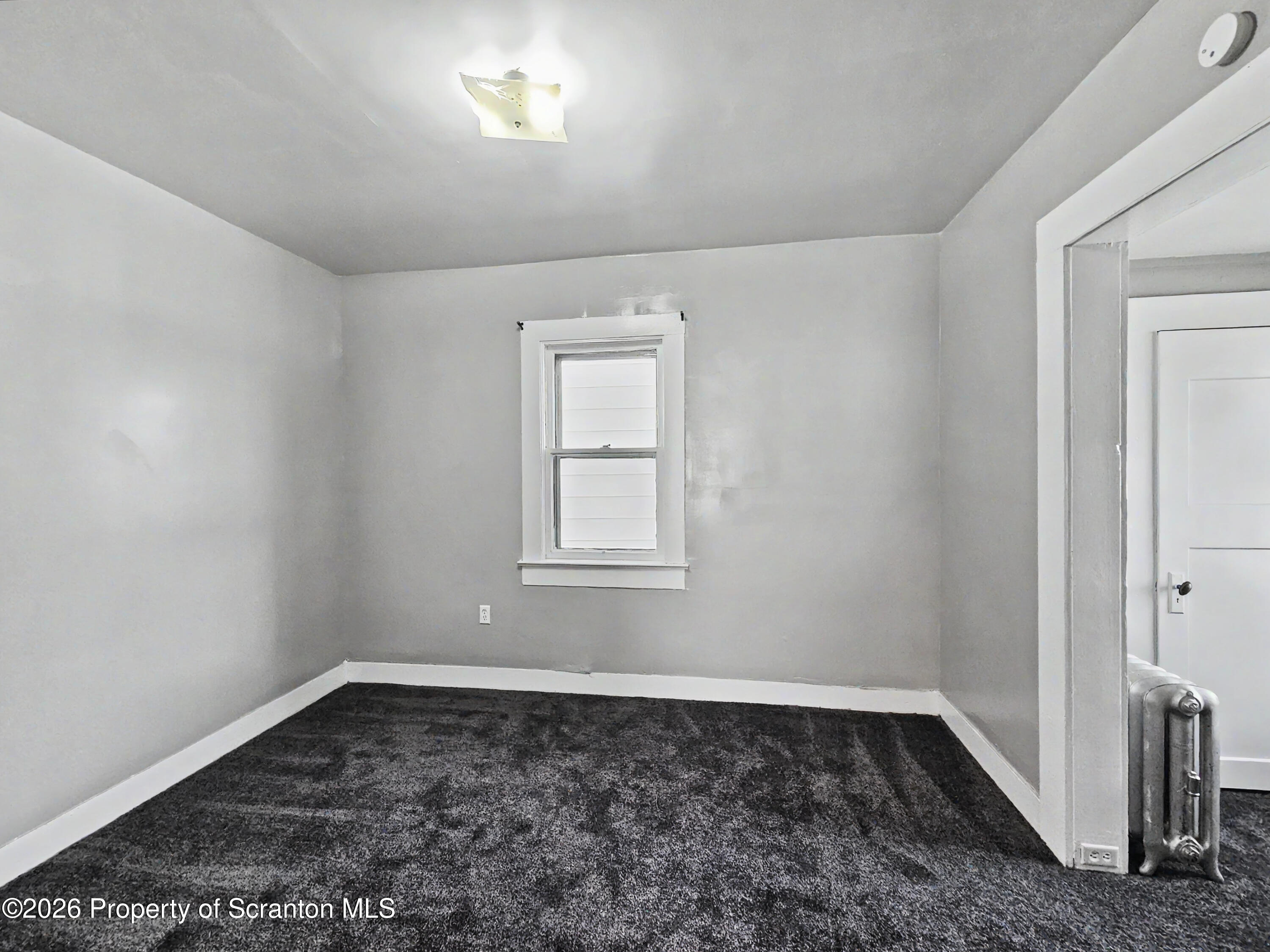 132 Smith Street Unit: 1st Fl