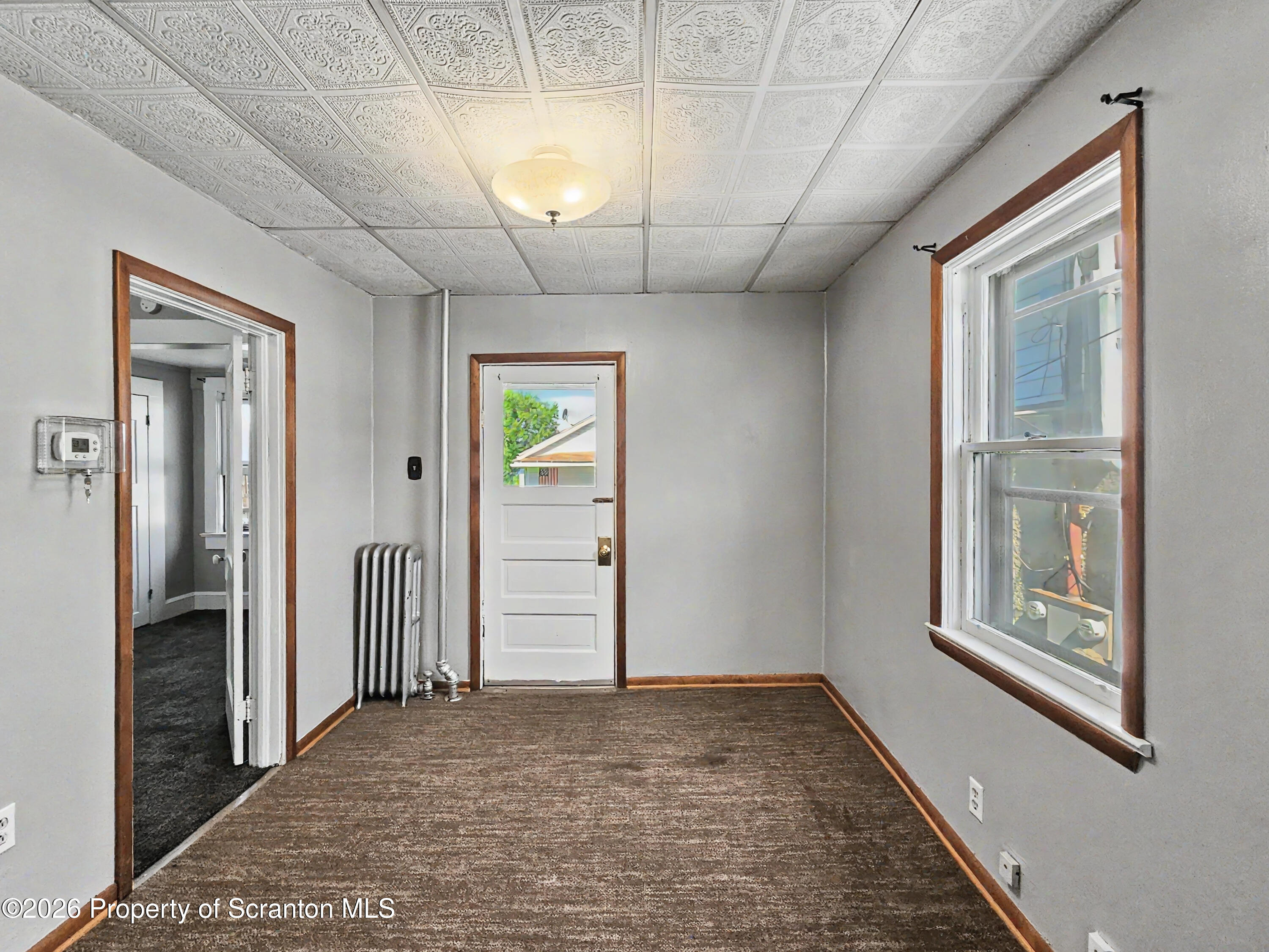 132 Smith Street Unit: 1st Fl