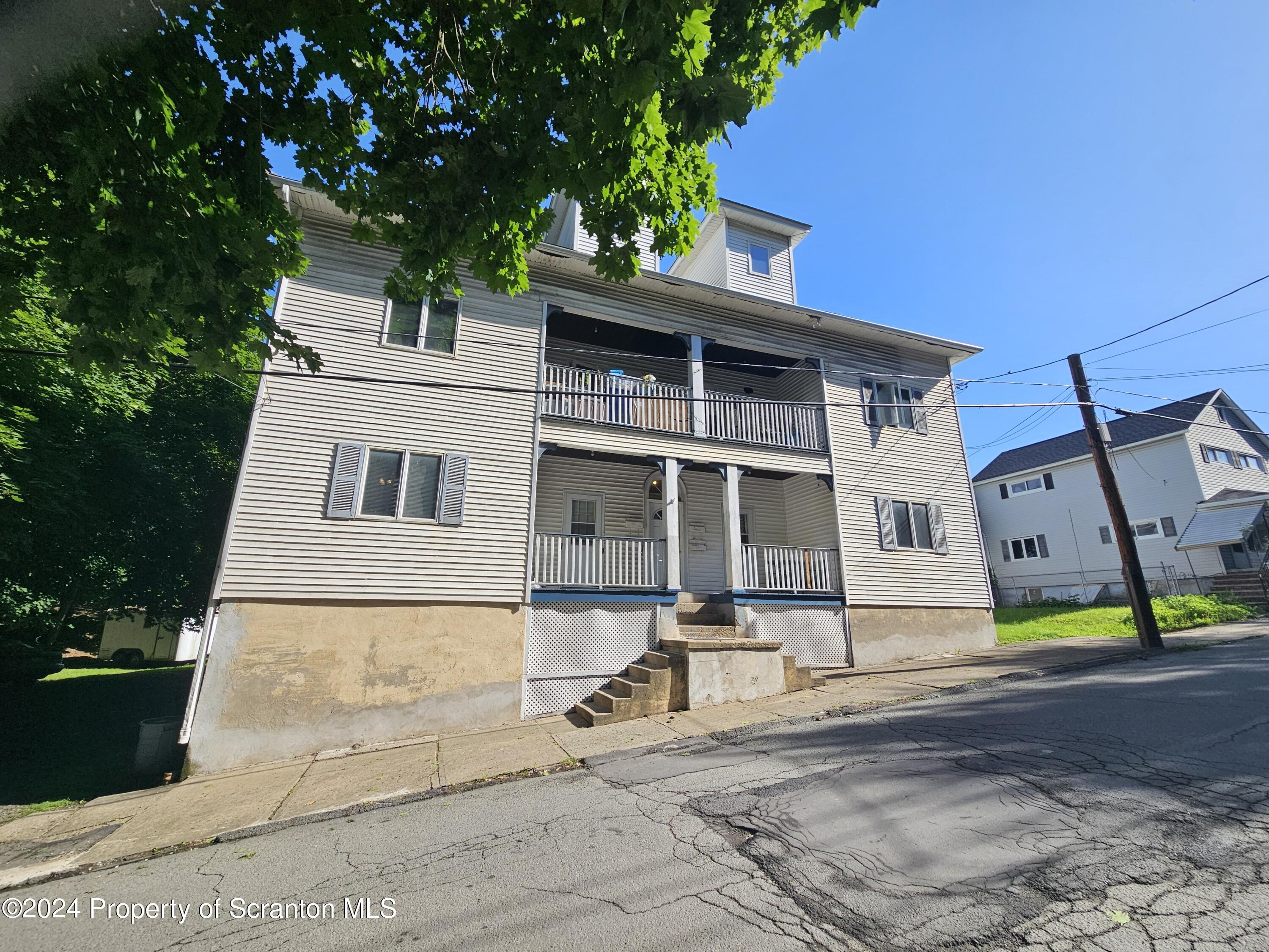 1019 Bunker Hill Street Unit: 1L