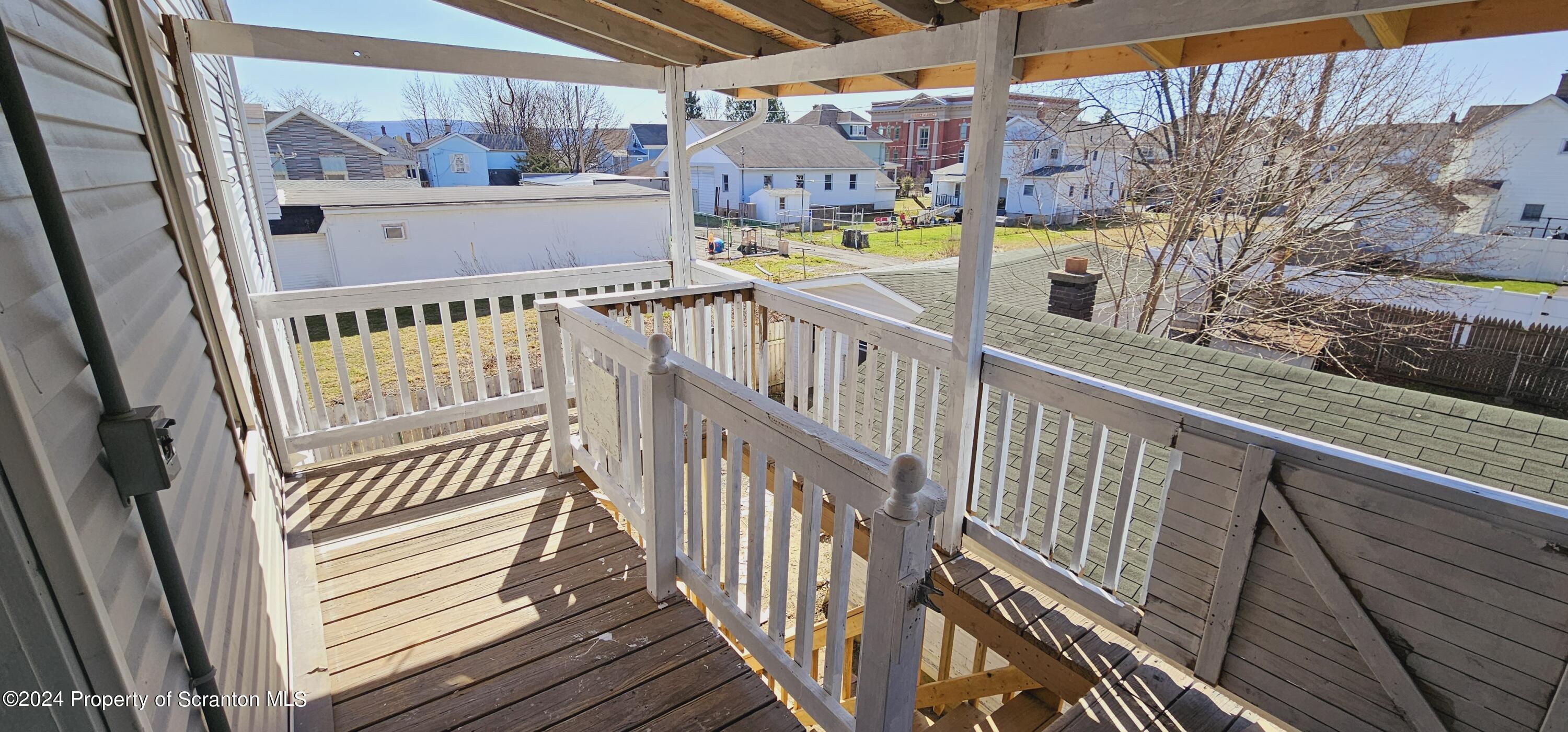 1319 Washburn Street Unit: 2nd floor