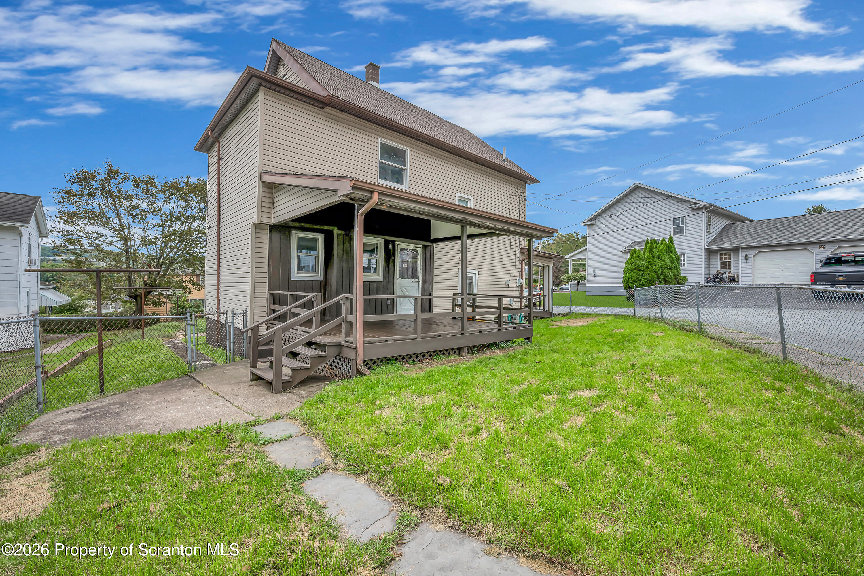 216 Lawrence Street
