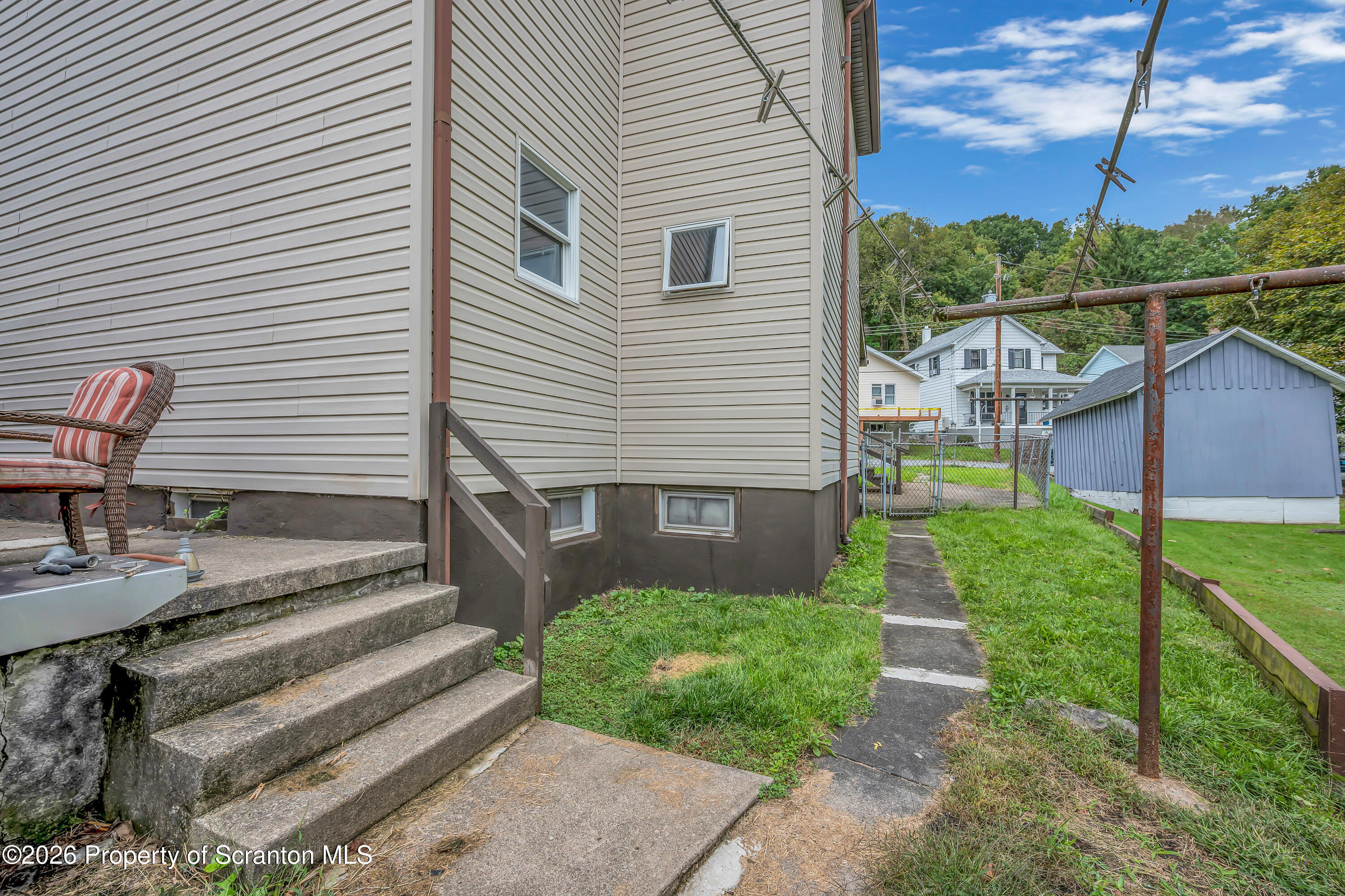 216 Lawrence Street
