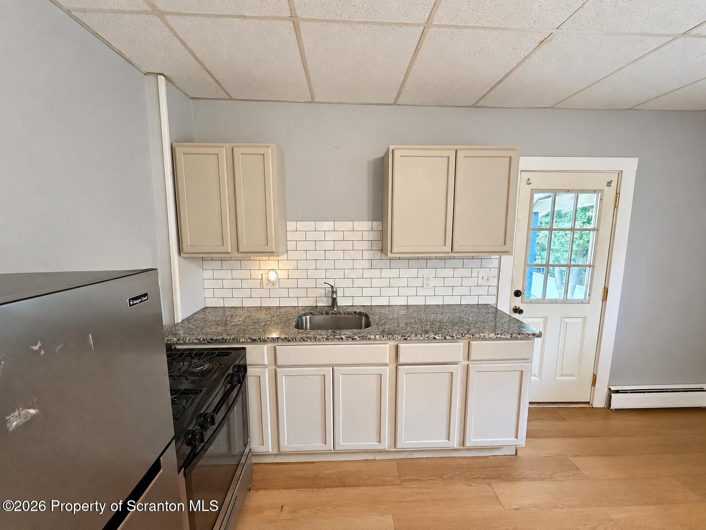 825 Main Street Unit: 2R