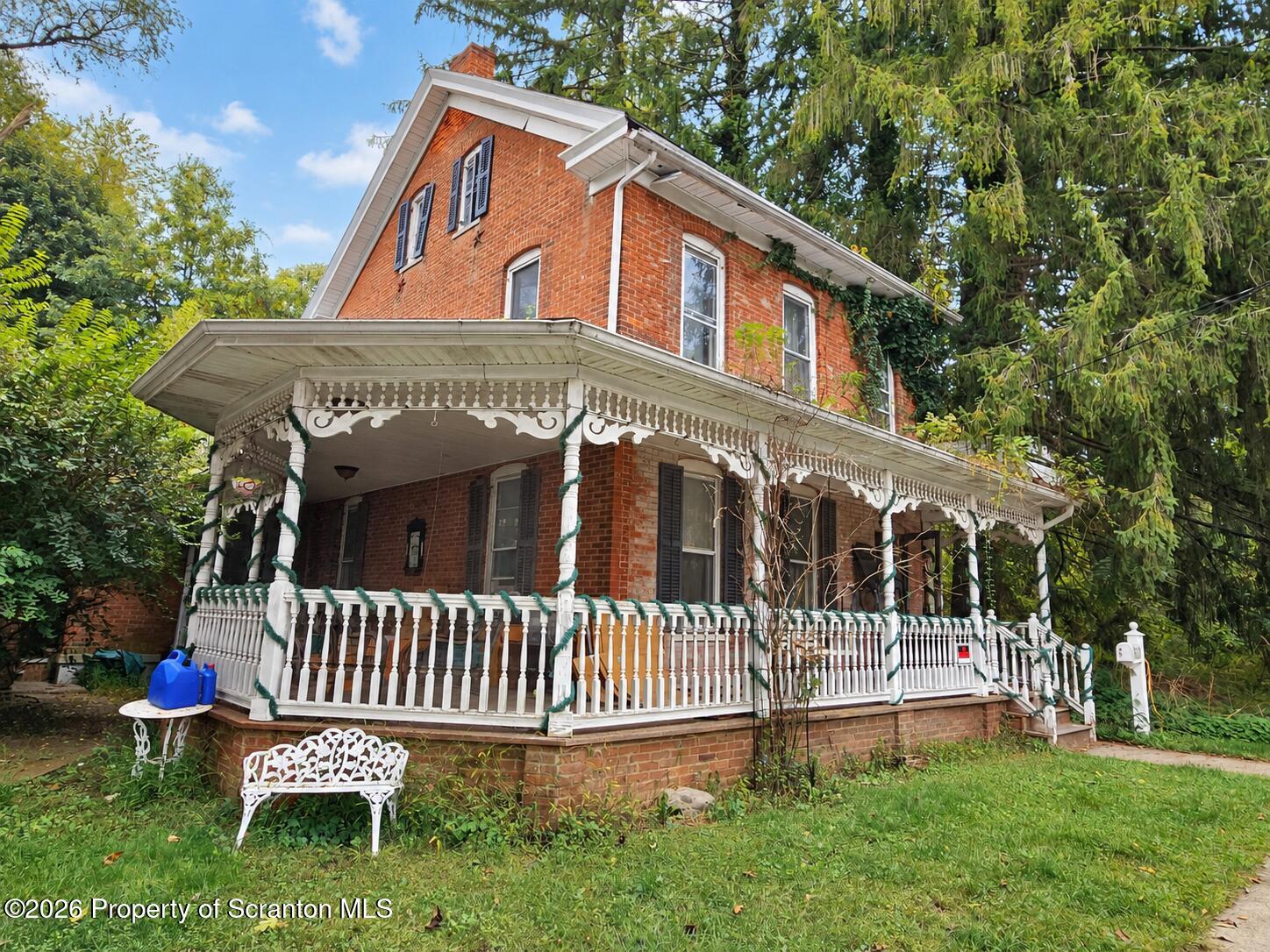 810 Scott Street