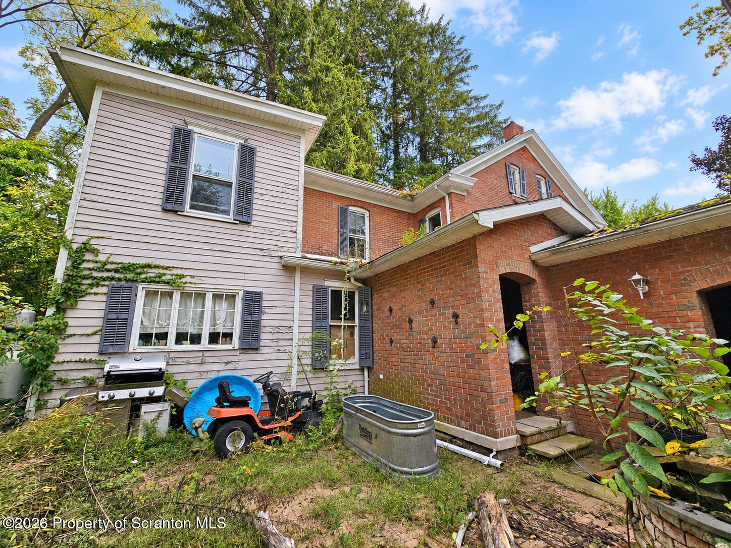 810 Scott Street