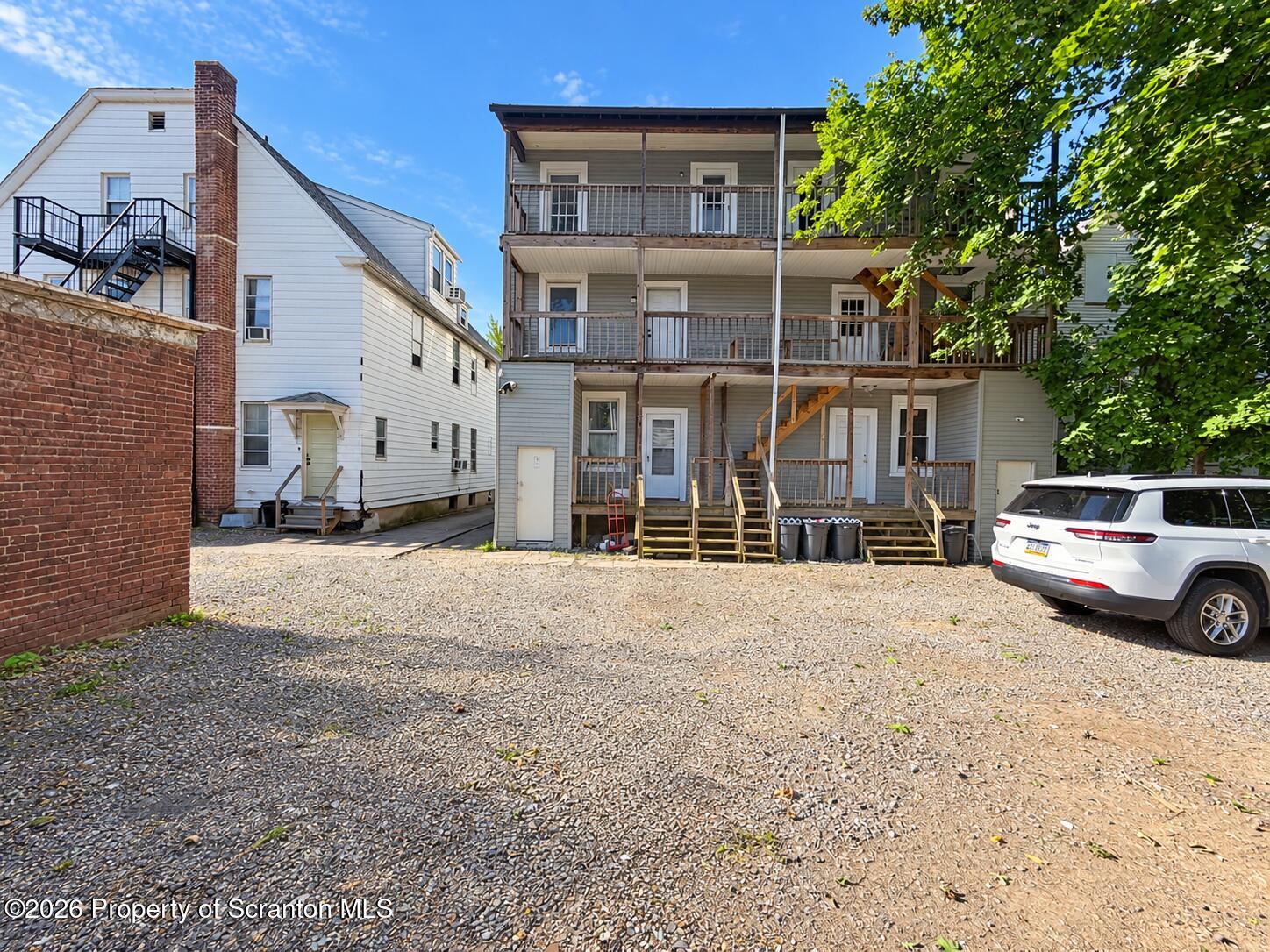 366-368 S River Street