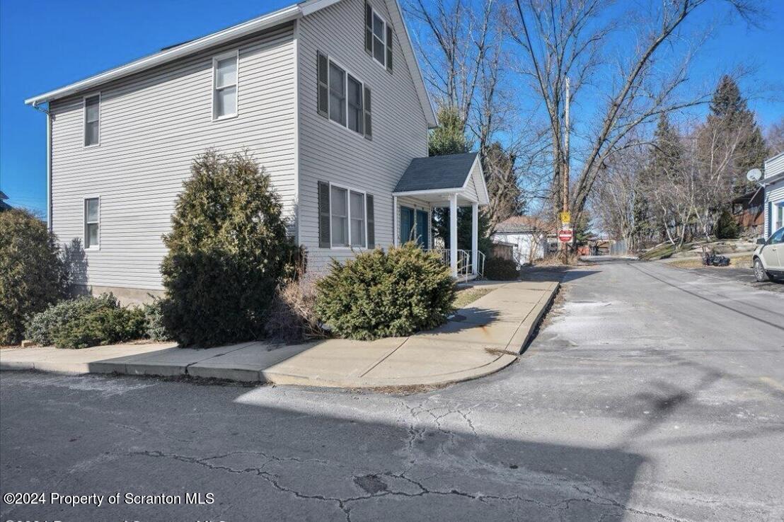 301 E Elm Street