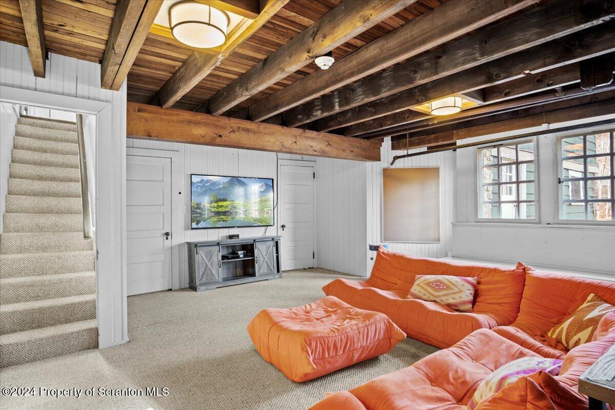 30 Summit Avenue