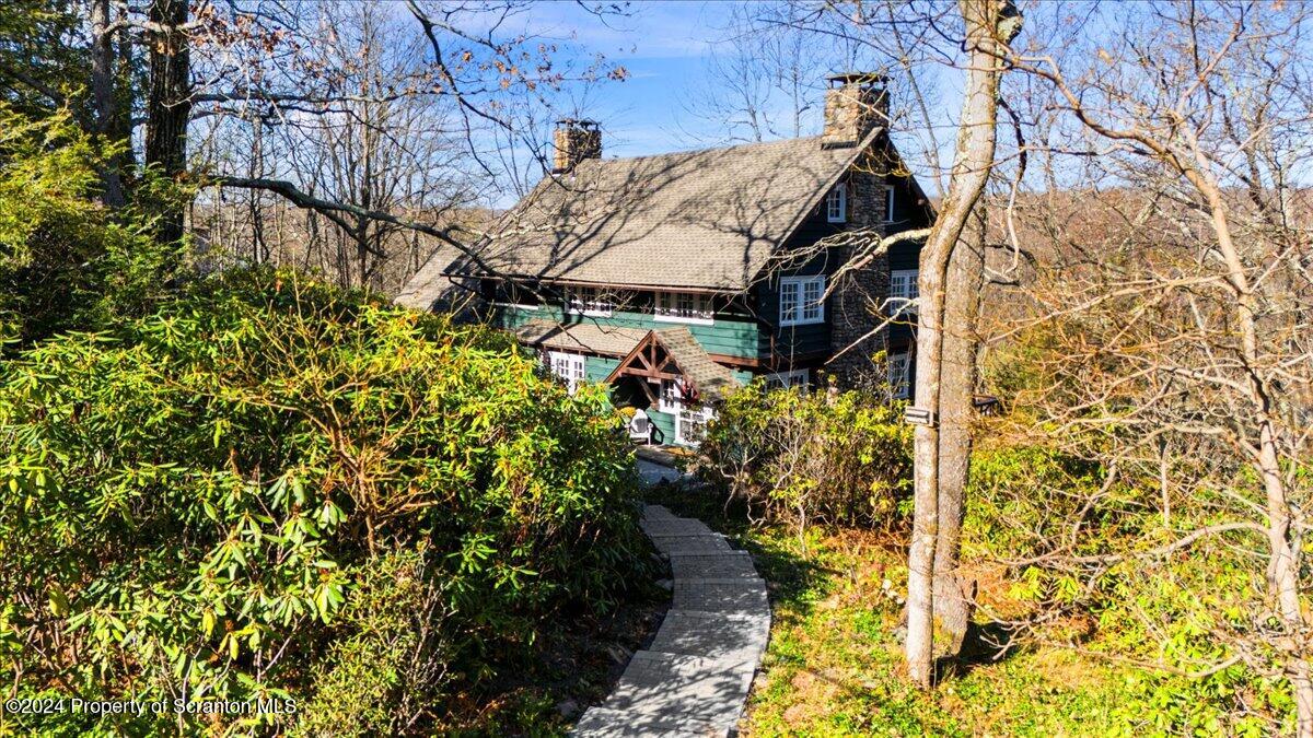 30 Summit Avenue