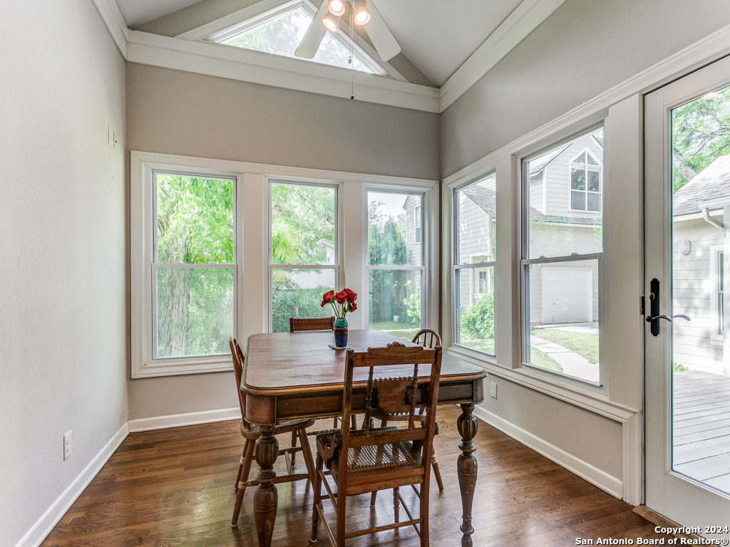207 INSLEE AVE