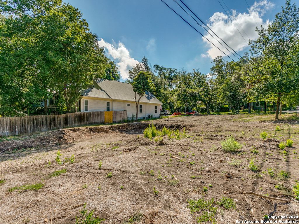 233 HARRISON AVE