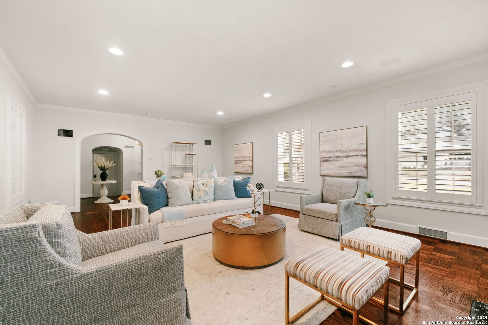 208 canterbury hill