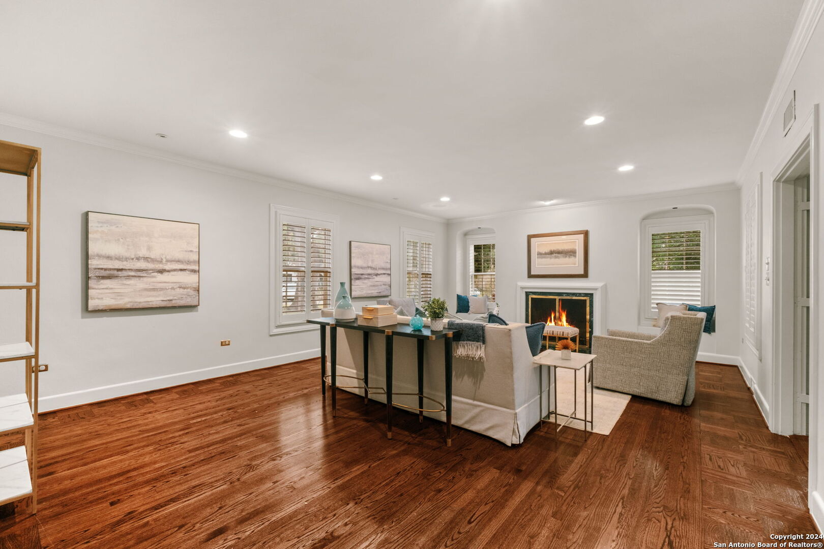 208 canterbury hill