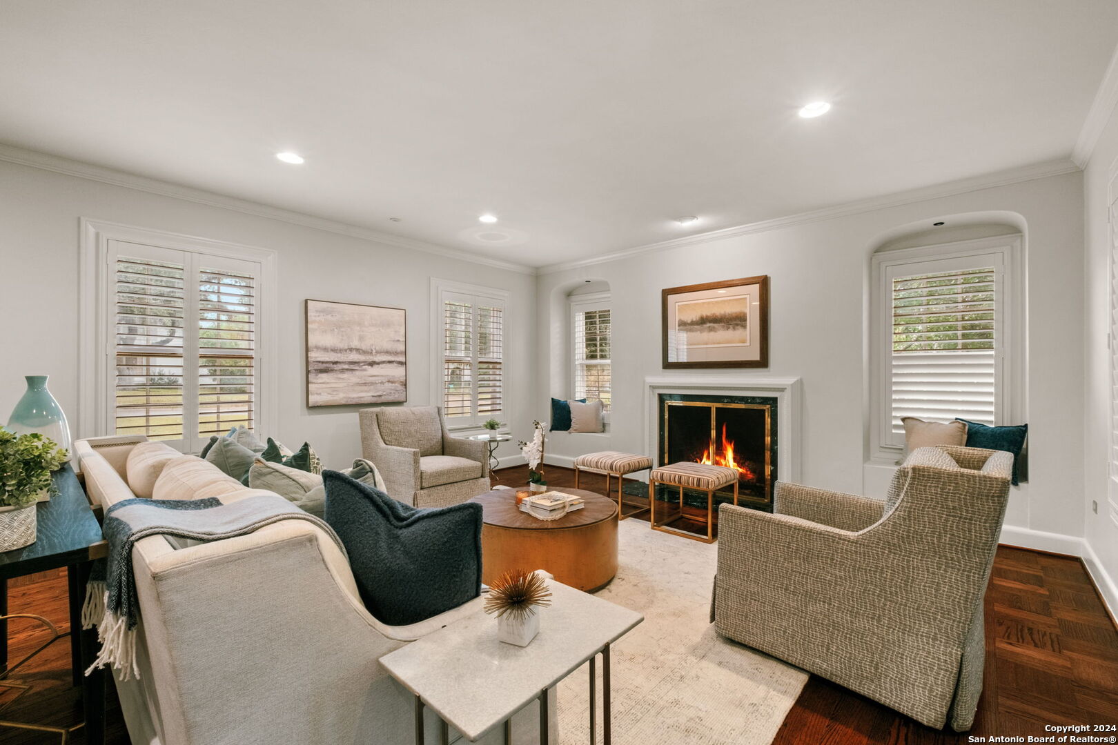 208 canterbury hill
