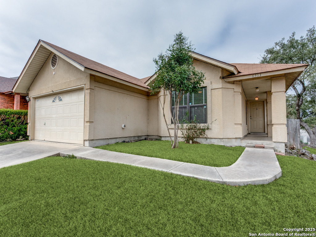 6303 Maverick Trail