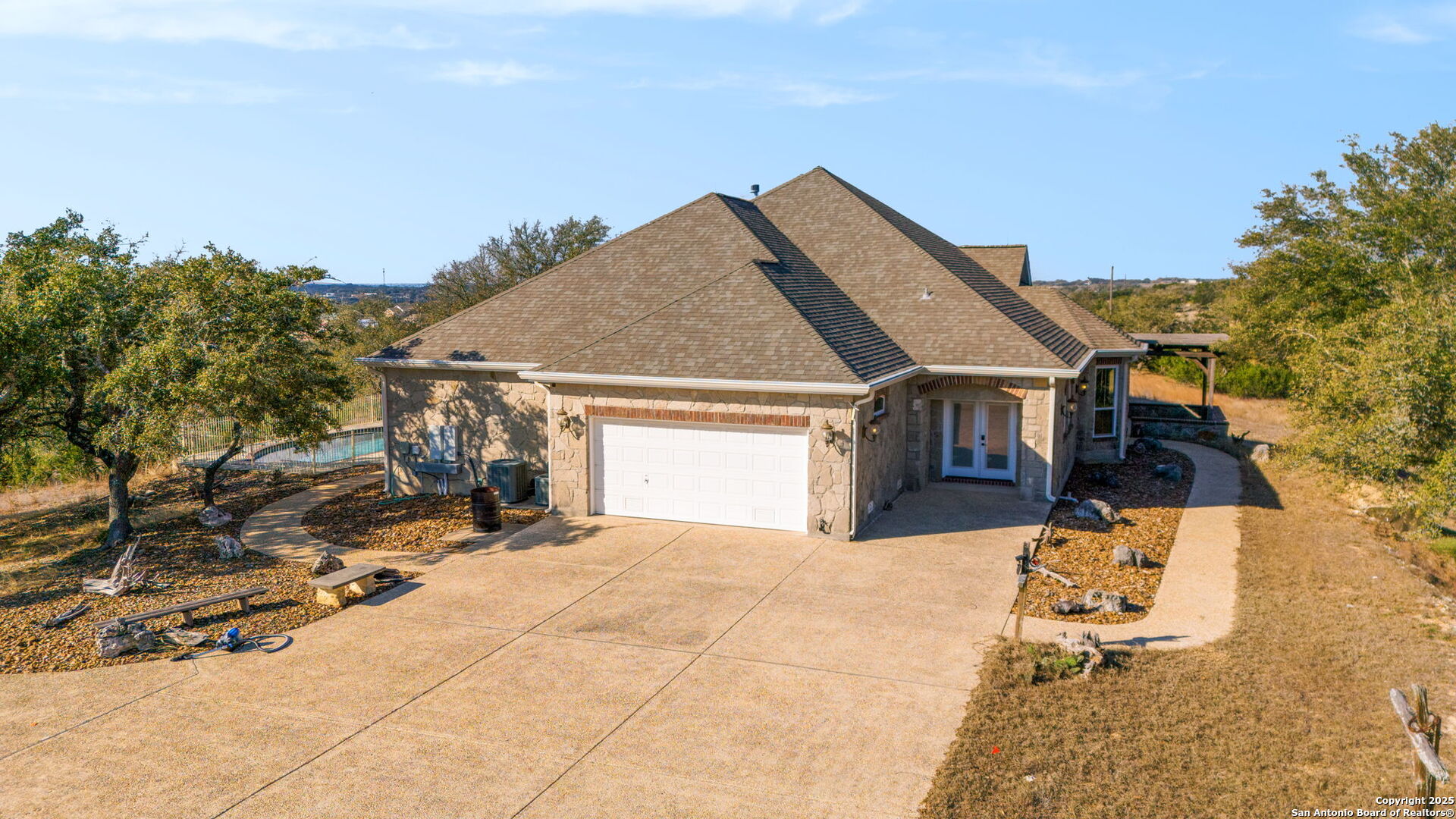 1069 Fawn River