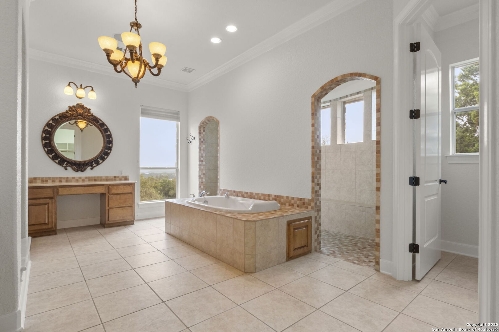 1069 Fawn River