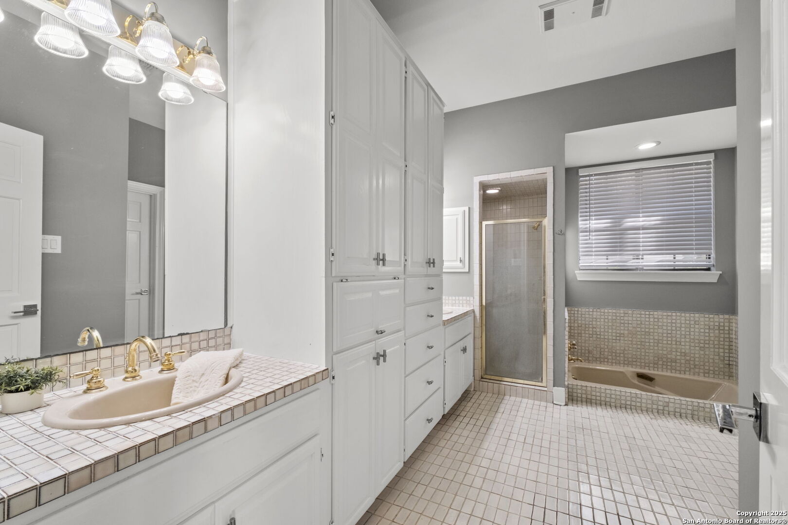 14002 Sage Bluff Circle