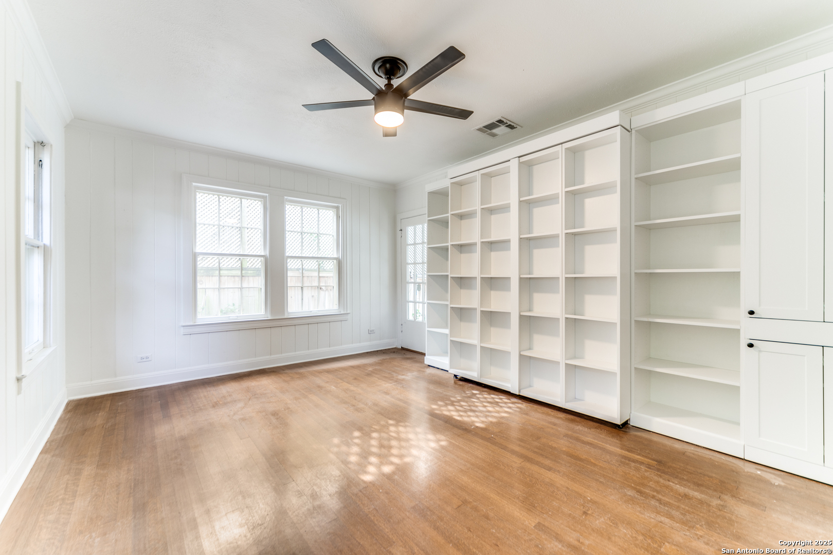221 redwood