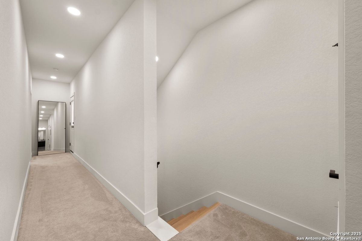 719 Eleanor Ave Unit 102 102