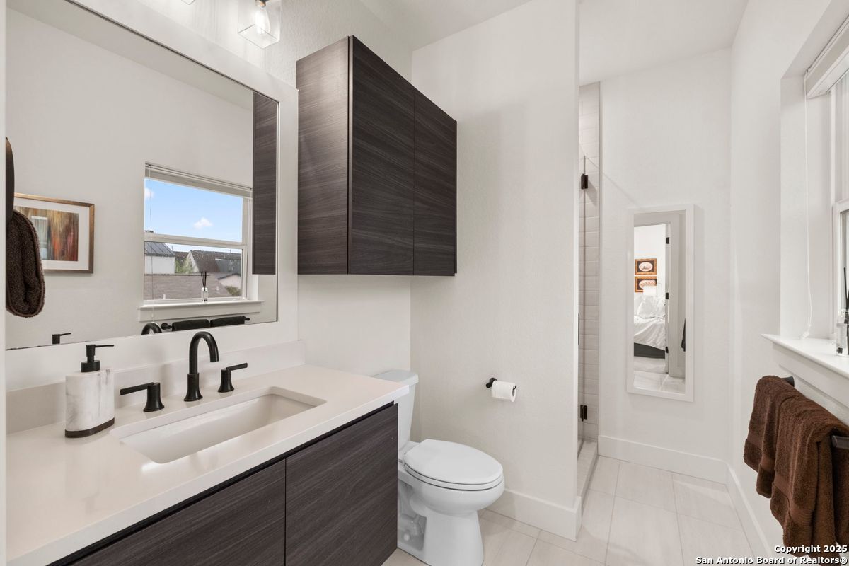 719 Eleanor Ave Unit 102 102