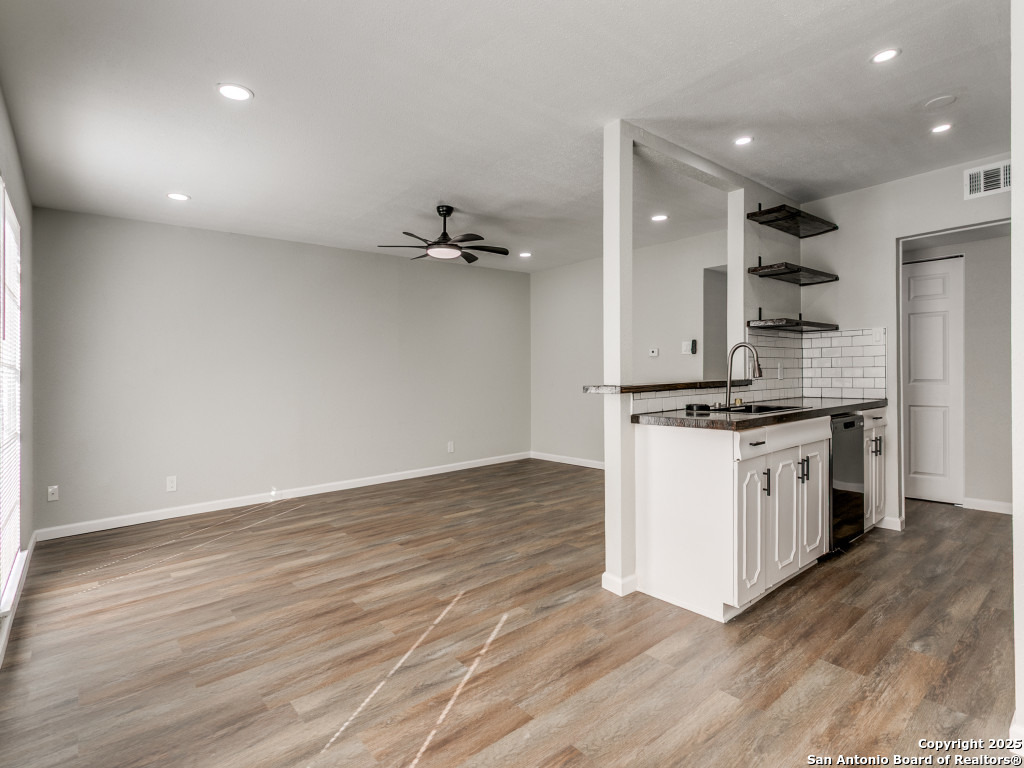 1045 Shook Avenue 120 120