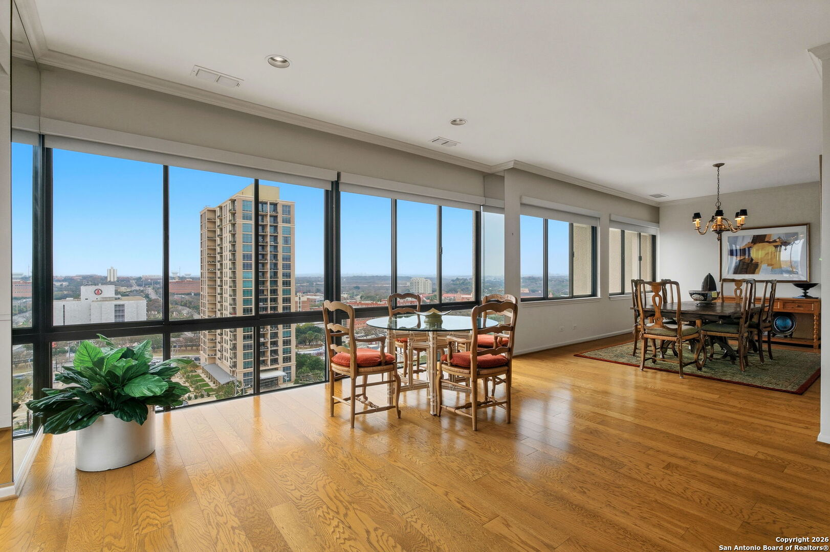 4001 N. New Braunfels APT 1206A