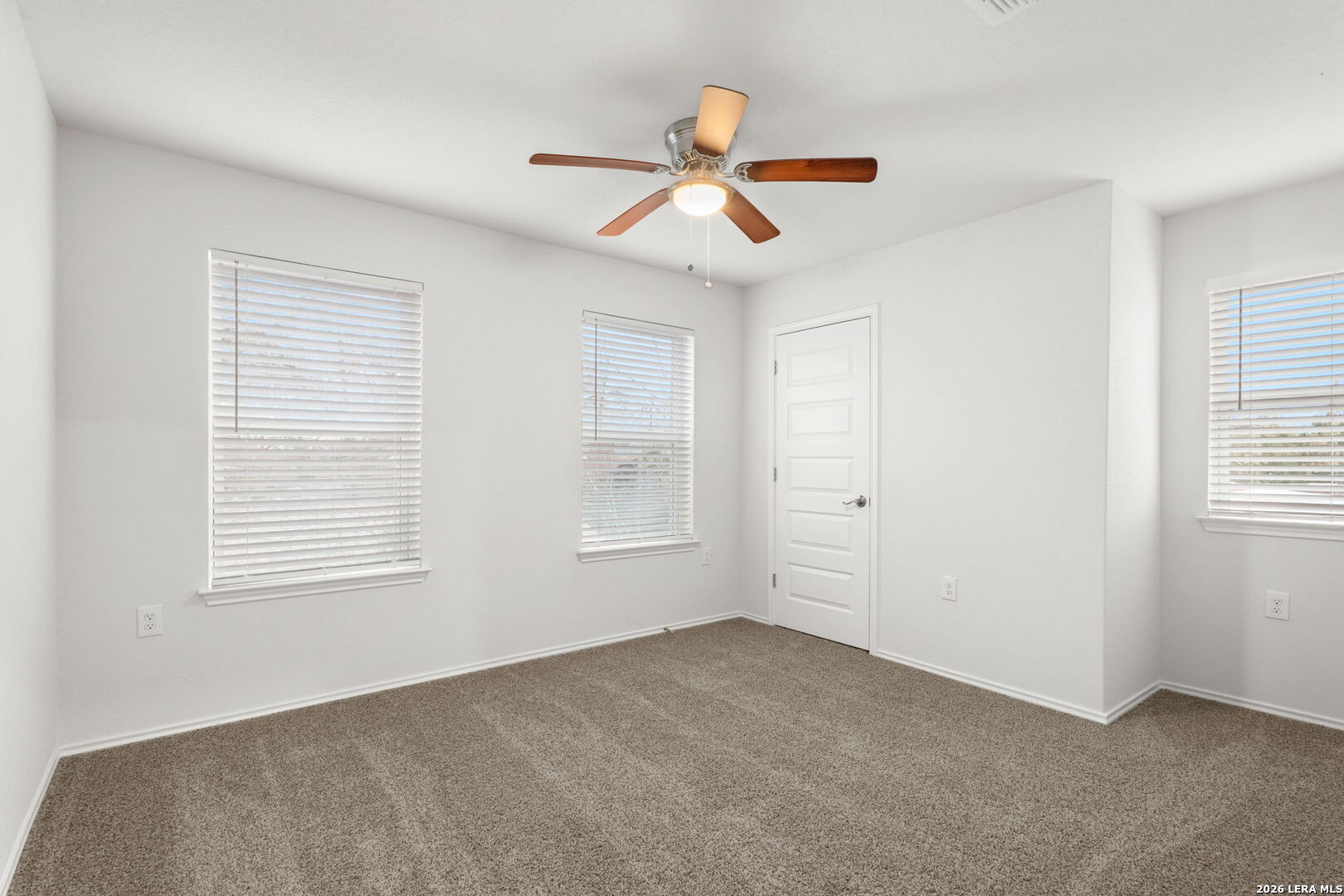 631 E Carolina 4