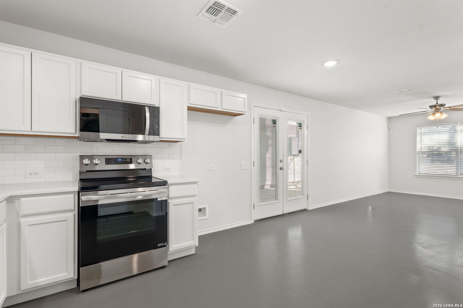 631 E Carolina 3