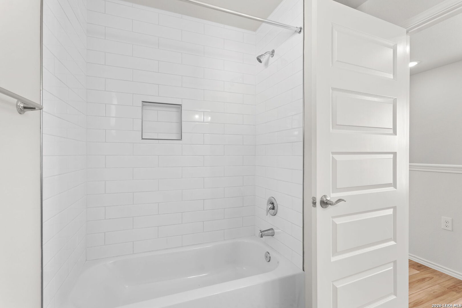 631 E Carolina 3