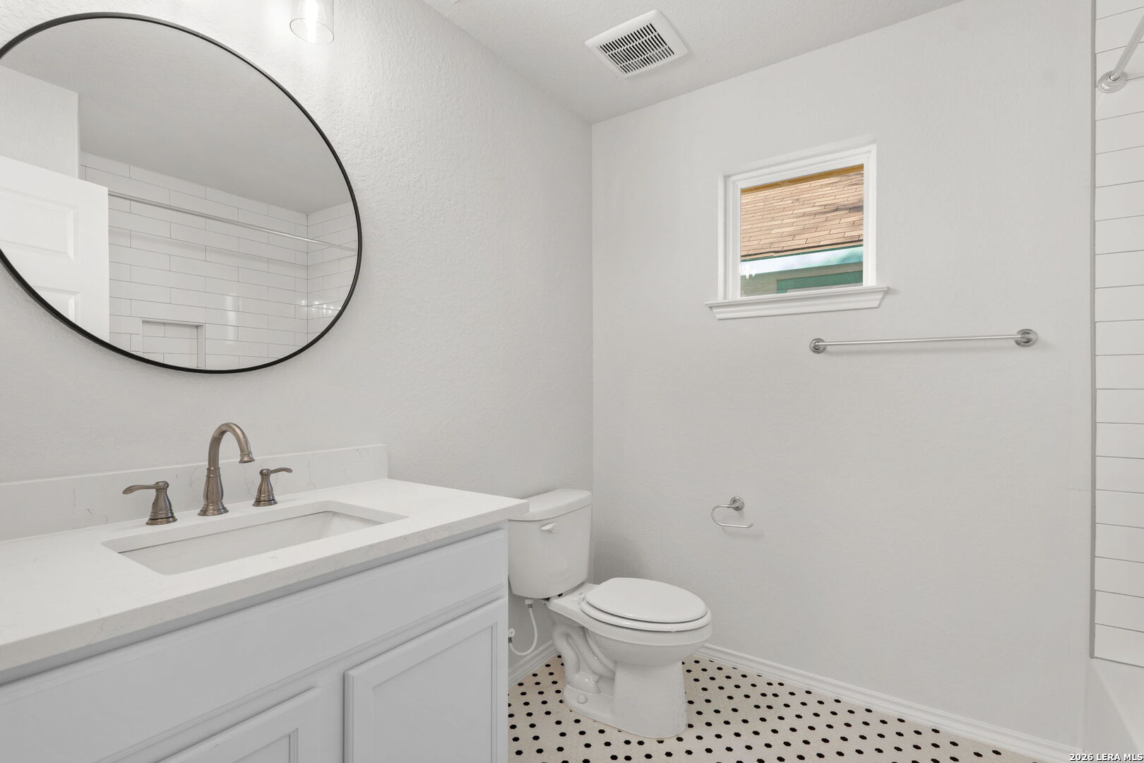 631 E Carolina 1