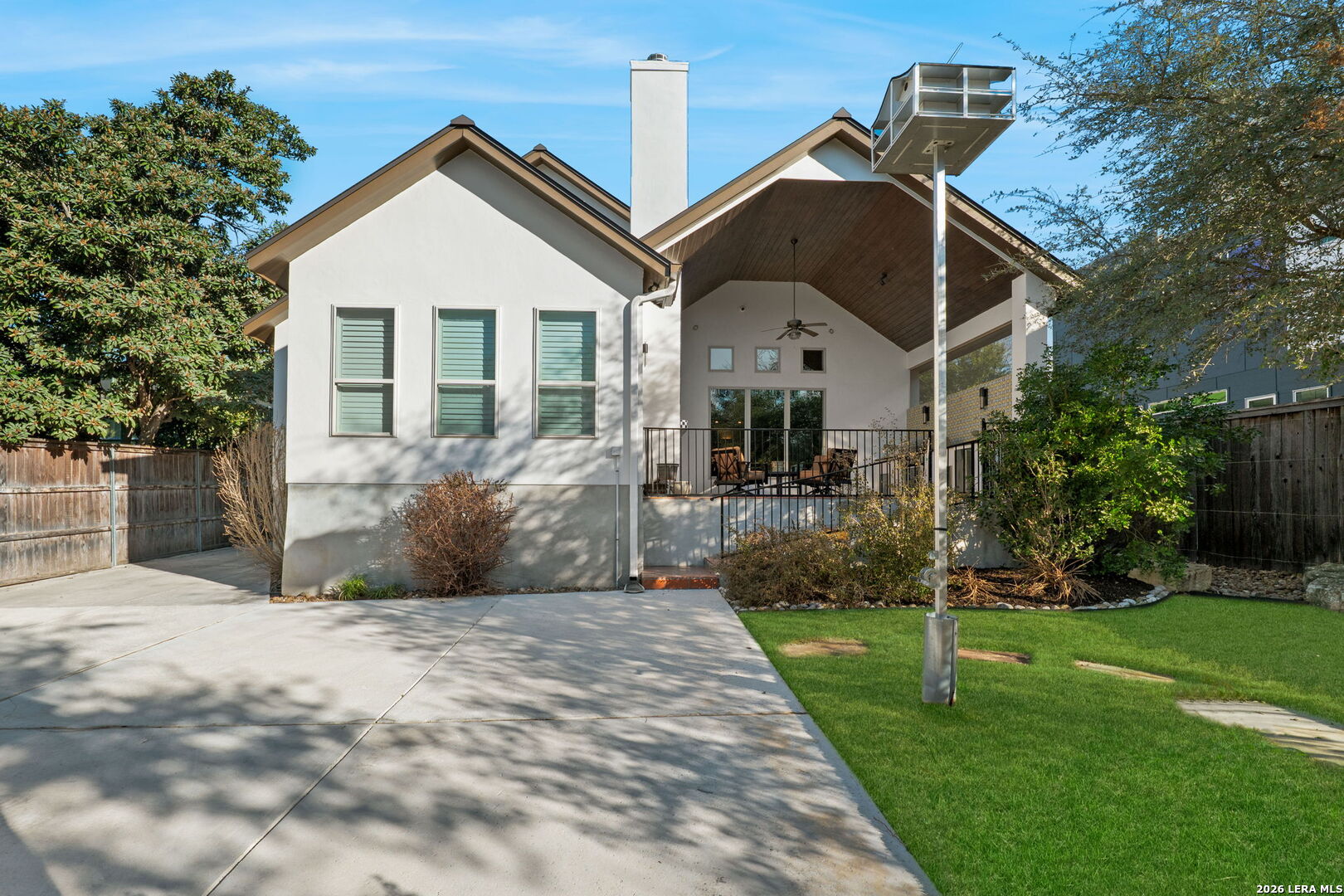 612 Ogden