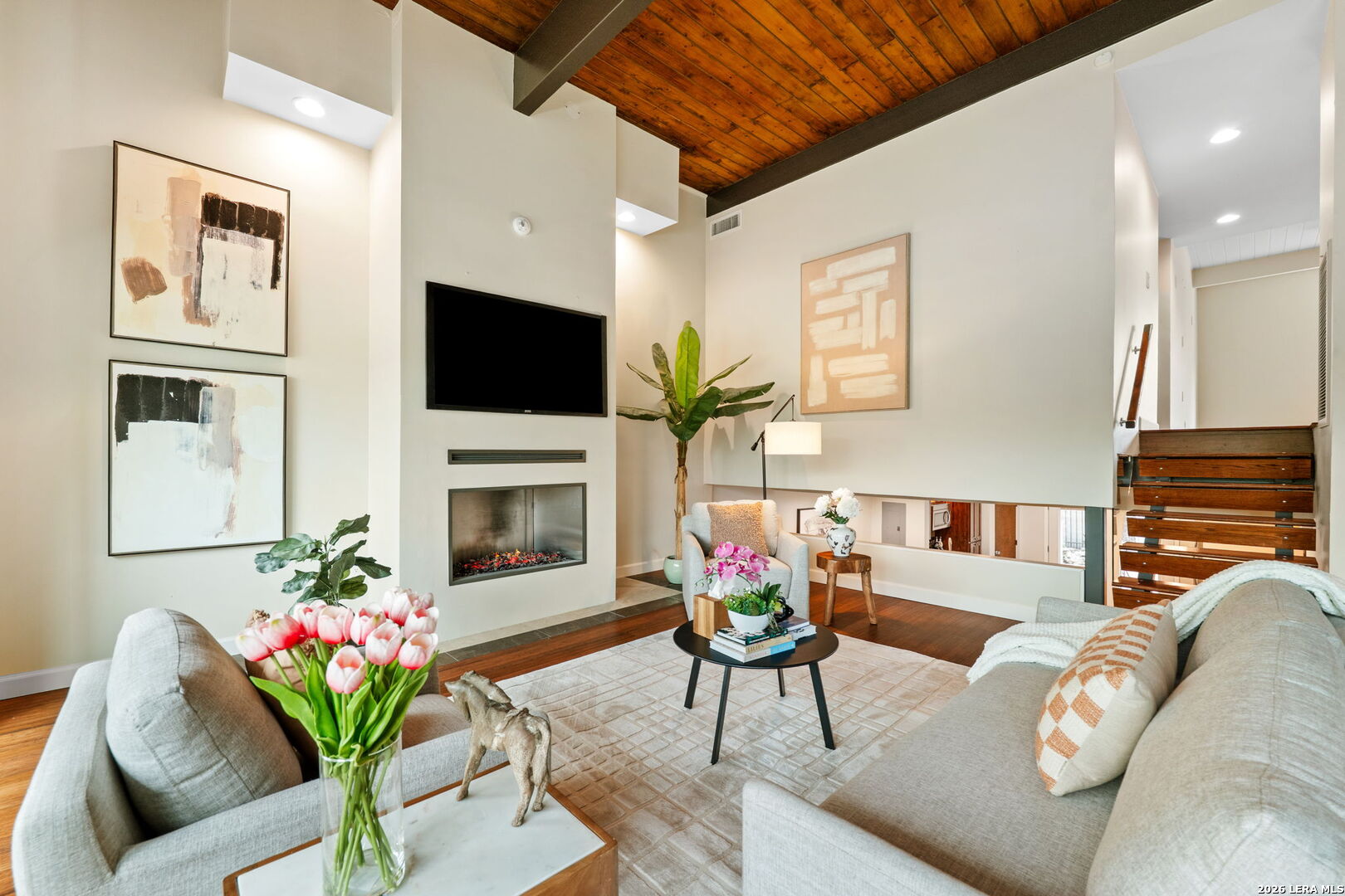 3102 EISENHAUER RD C26