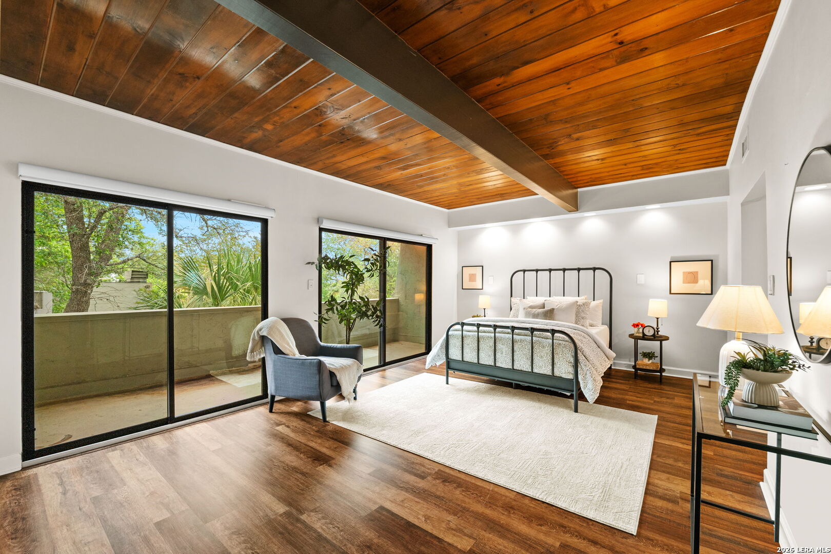 3102 EISENHAUER RD C26