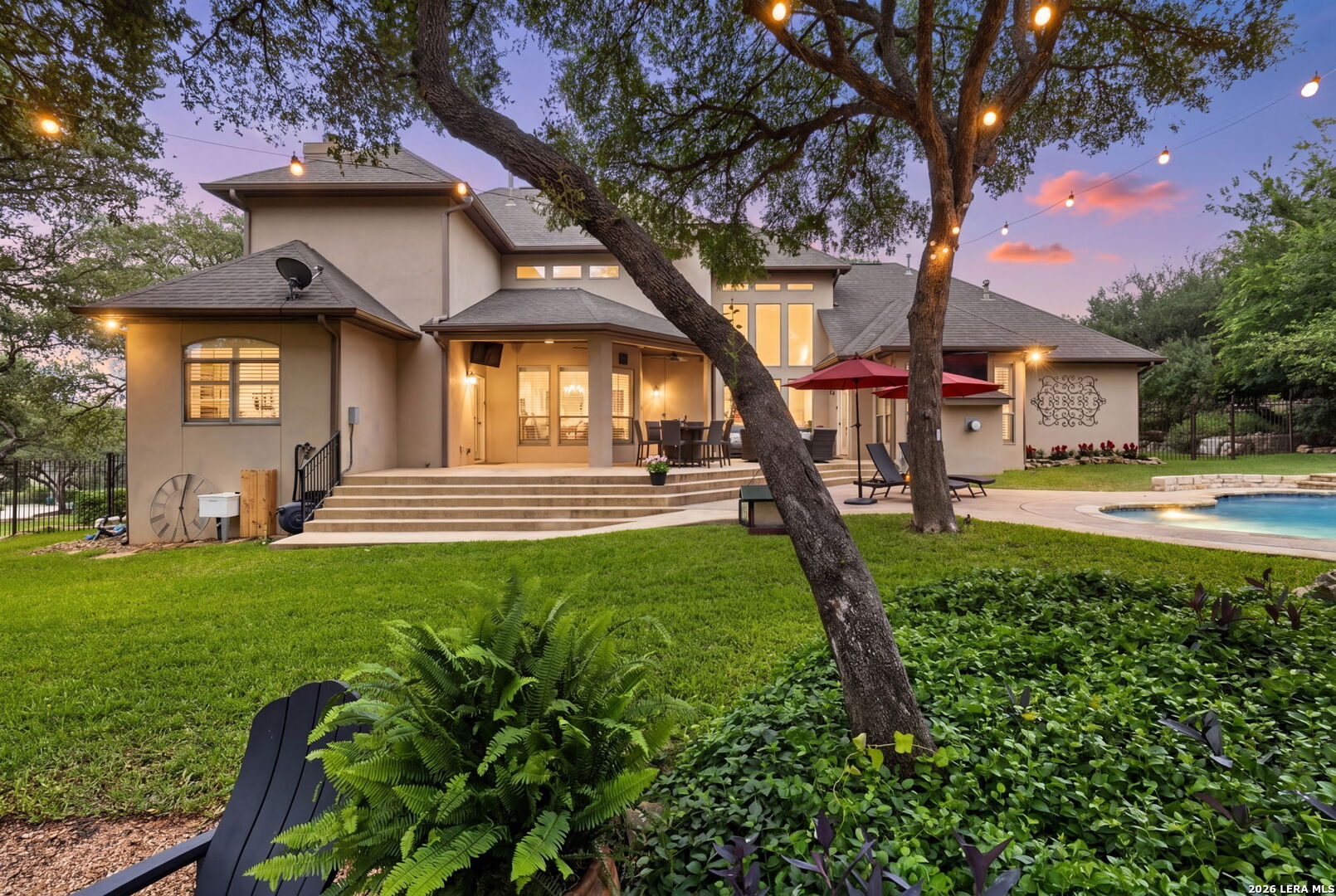 921 GREAT TREE DR