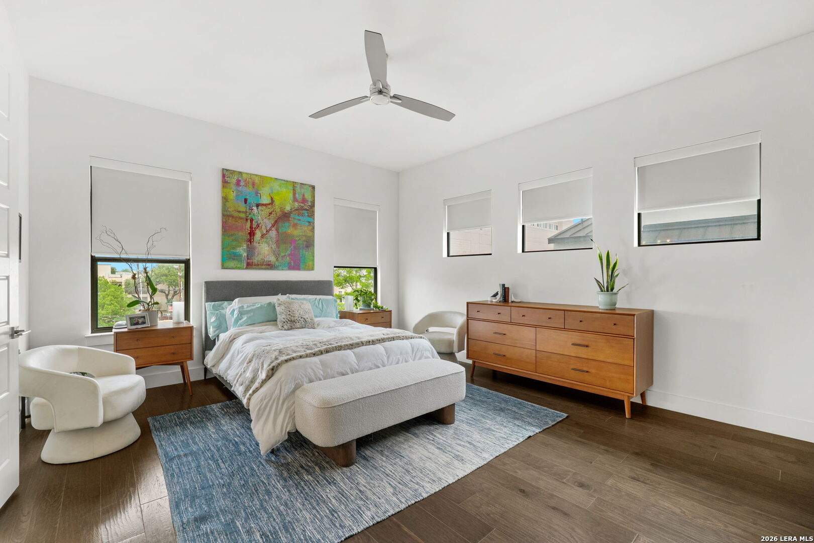 825 N Saint Marys St UNIT 301