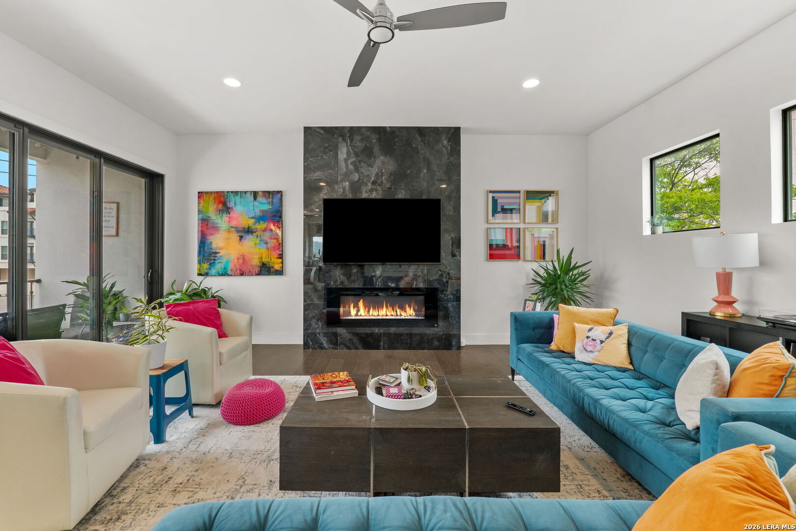 825 N Saint Marys St UNIT 301