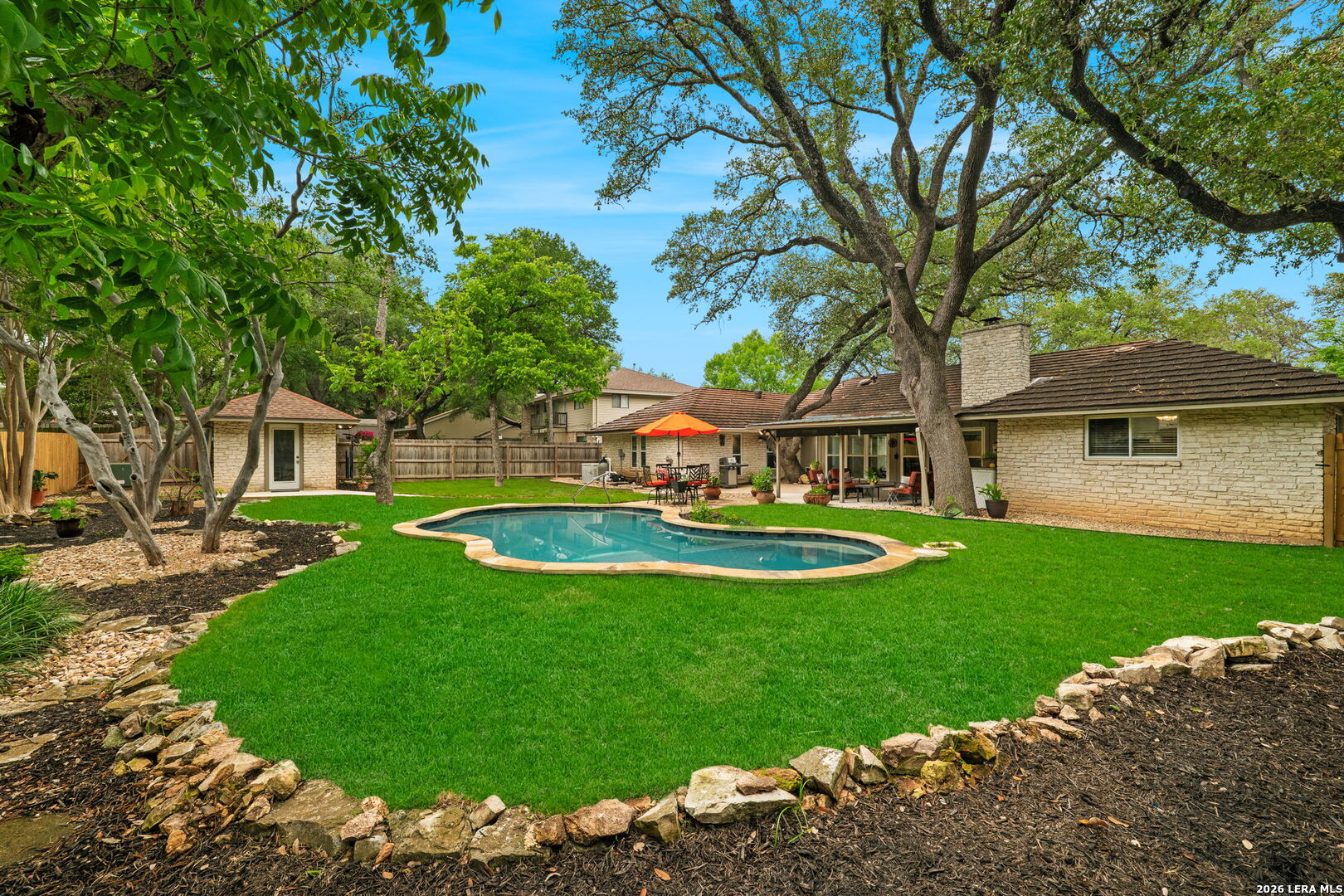 318 WHISPER WOOD LN