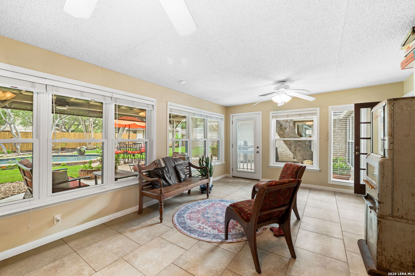 318 WHISPER WOOD LN