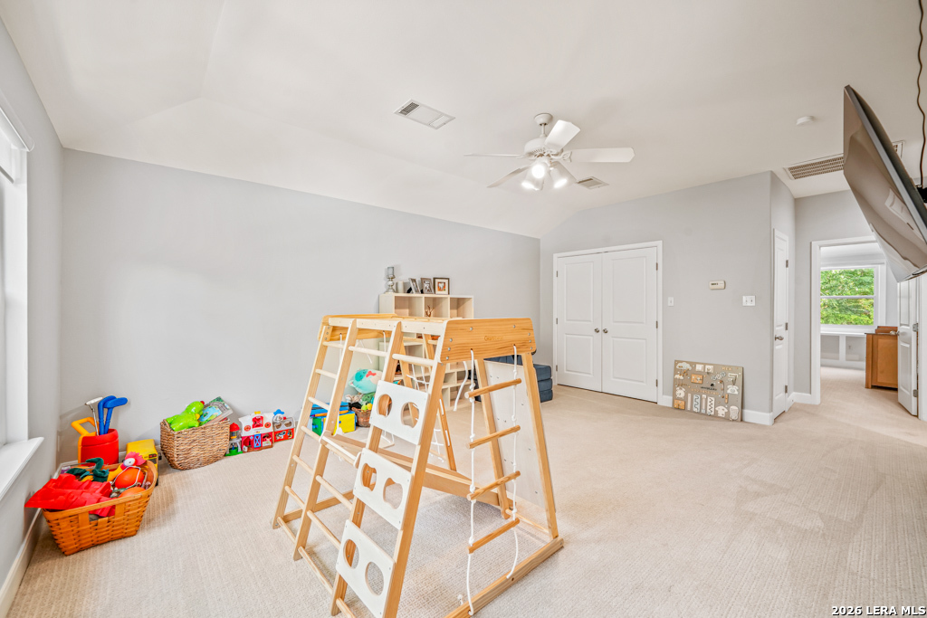 258 TUXEDO AVE