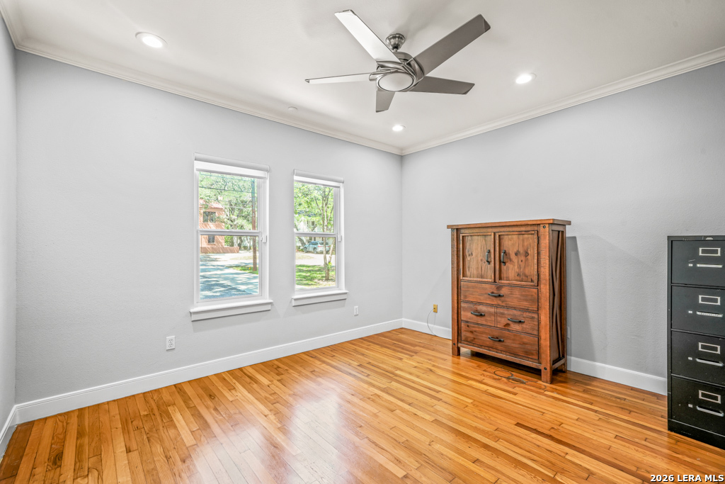 258 TUXEDO AVE