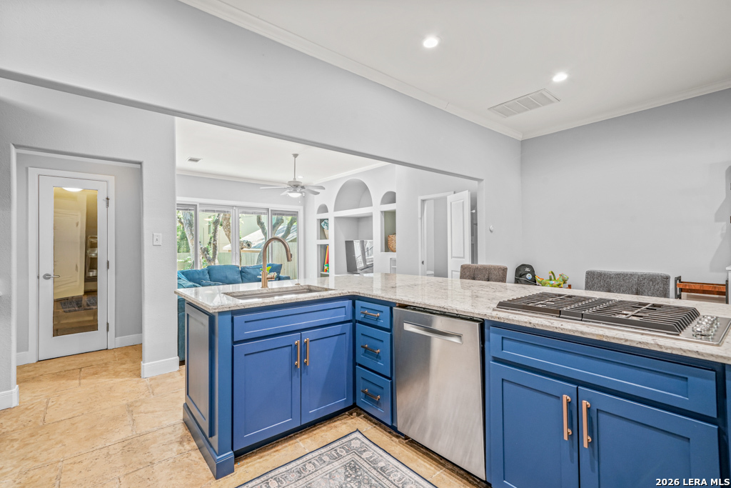 258 TUXEDO AVE